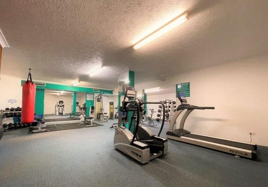 Broadwater Southport Apartment